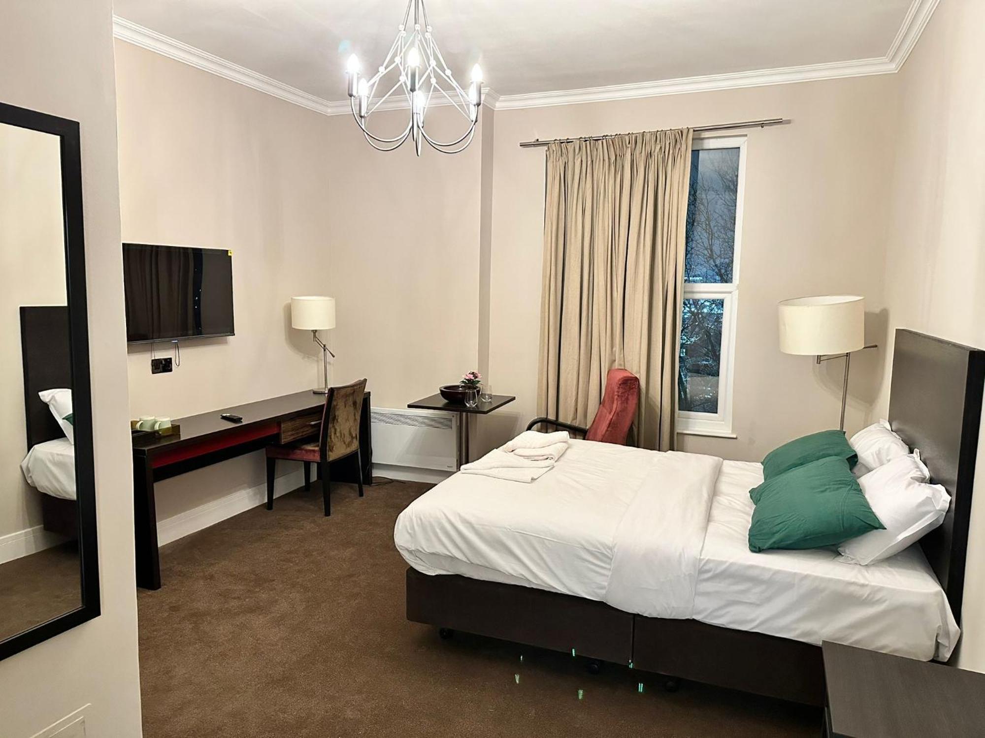 Green Ariana Hotel - Near Wembley And Central Λονδίνο Εξωτερικό φωτογραφία